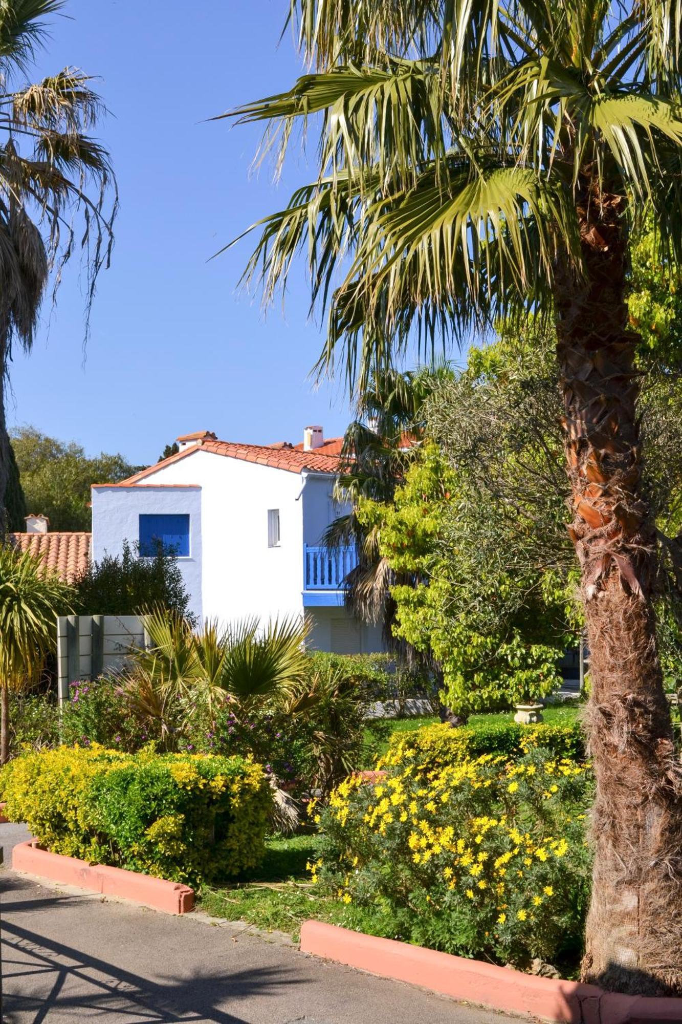 Malibu Village Canet-en-Roussillon Exterior photo